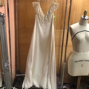 GORGEOUS CREME Maxi Dress with Floral Ruffle